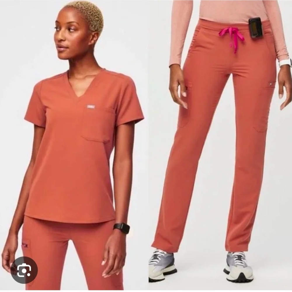 FIGS - Scrub SET- Terracotta - Catarina Top (Small) - Yola High Waisted (S/Tall)